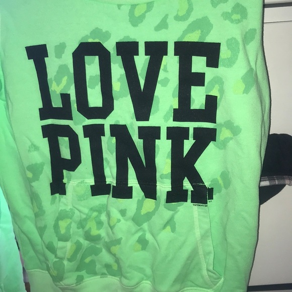 RARE LOVE PINK SWEATSHIRT W POCKETS - Picture 5 of 5